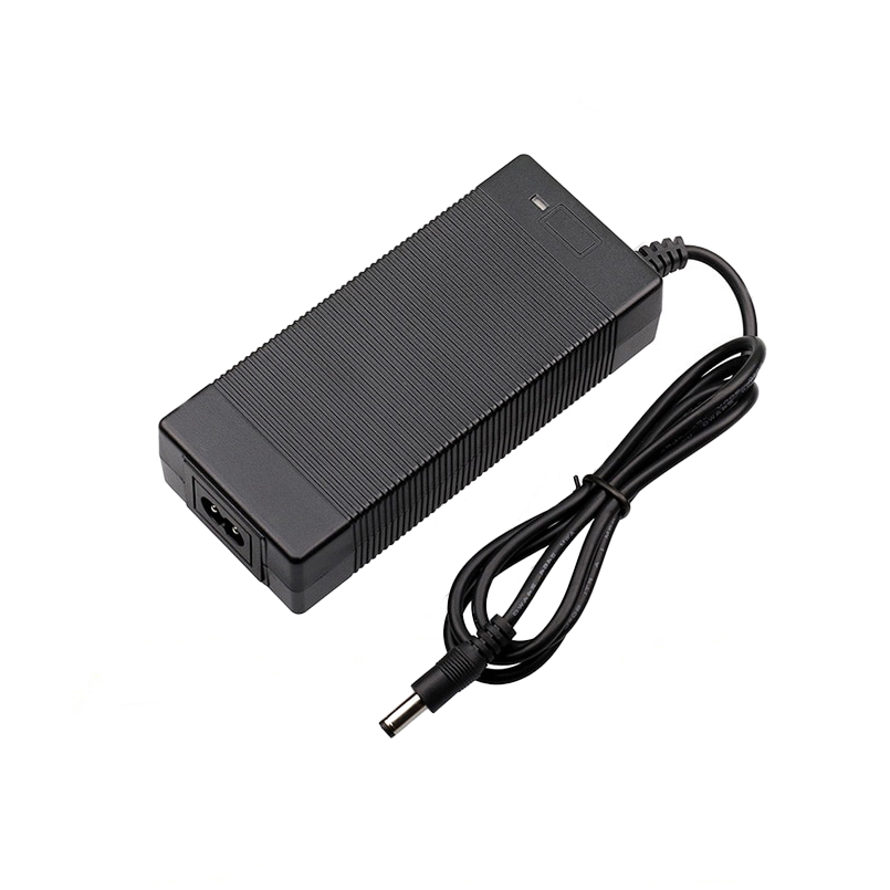 Universele Batterij Oplader 42V 2A - 100-240 V AC Voeding